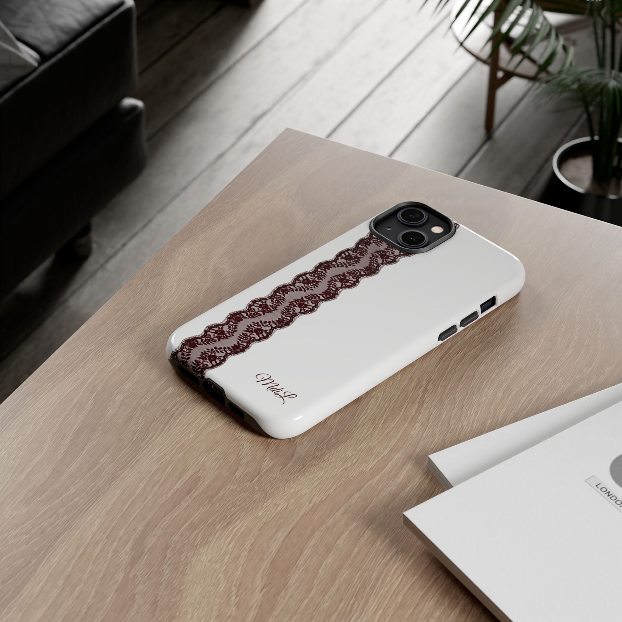 Lace | Red and White - Mare di Luna